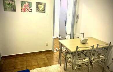 Imagem: O apartamento possui 1 Dormitório, 1 Banheiro, 1 Vaga na garagem