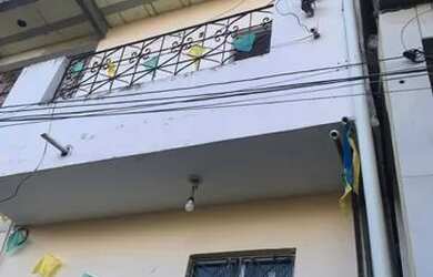 Imagem: A casa possui 1 Dormitório, 1 Banheiro e está localizado