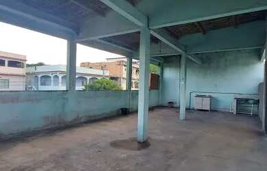 Imagem: A casa possui 3 Dormitórios, 1 Banheiro, 90m² de Área e