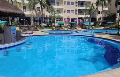 Imagem: O apartamento possui 1 Dormitório, 1 Banheiro, 1 Vaga na garagem