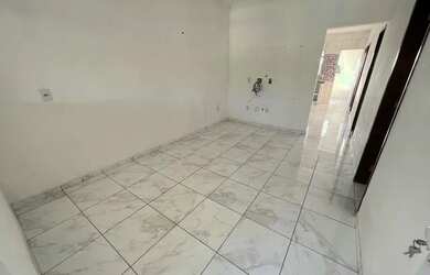 Imagem 4: Casa na ilha do bispo vendo troco alugo, Leia a descrição