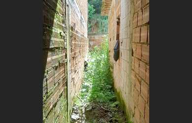 Imagem 14: Casa na alvenaria. Varanda, 105m² de Área, 1 Vaga na garageme2 Dormitórios