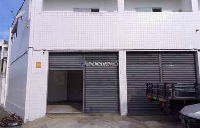 Imagem: O depósito possui 2 Vagas na garagem e 70m² de Área e está