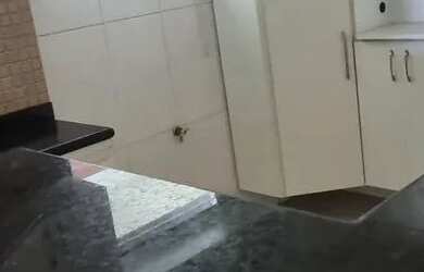 Imagem: A casa possui 4 Dormitórios, 4 Banheiros, 1 Vaga na garagem