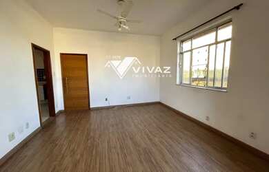 Imagem: O apartamento possui 3 Dormitórios, 2 Banheiros e está localizado