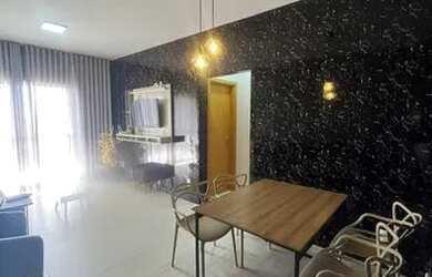 Imagem: O apartamento possui 2 Dormitórios, 2 Banheiros, 2 Vagas na