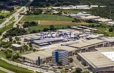 Imagem: O depósito possui 1821m² de Área e está localizado em Ponte