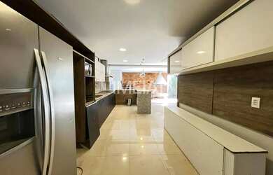 Imagem 6: EXCELENTE CASA! Casa com 3 dormitórios