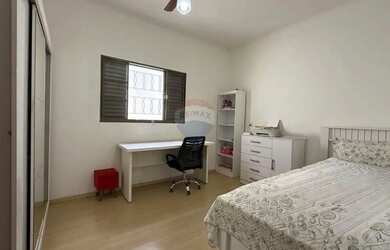 Imagem 15: CASA COM 3 DORMITÓRIOS 1 SUÍTE COM CLOSET NO JARDIM ITAMARATI