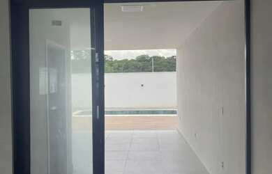 Imagem 6: Casa de condomínio para venda possui 206 metros quadrados com 3 quartos