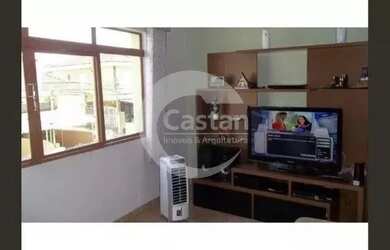 Imagem: A casa possui 3 Dormitórios, 3 Banheiros, 3 Vagas na garagem