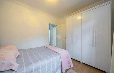 Imagem 9: Vendas Casa Curitiba PR. Churrasqueira, 215m² de Área, 5 Vagas na garageme4...