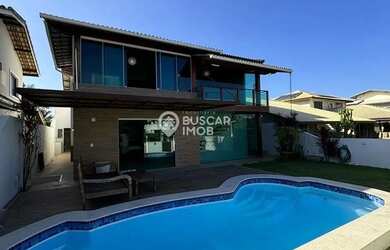 Imagem: A casa em condomínio possui 5 Dormitórios, 5 Banheiros, 5