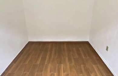 Imagem: A casa possui 2 Dormitórios, 1 Banheiro e está localizado