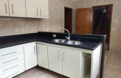 Imagem 9: CASA RESIDENCIAL - 4 DORMS - 4 SUITE - 10 VAGAS - À VENDA OU LOCAÇÃO...