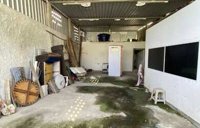 Imagem 2: Galpão área 105 m2. 105m² de Áreae3 Vagas na garagem