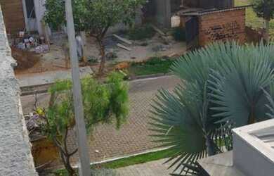 Imagem: A casa em condomínio possui 3 Dormitórios, 4 Banheiros, 4