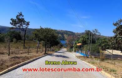 Imagem: O terreno à venda possui e está localizado em Jardim Itaipu