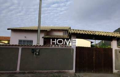 Imagem: A casa possui 2 Dormitórios, 2 Banheiros, 5 Vagas na garagem