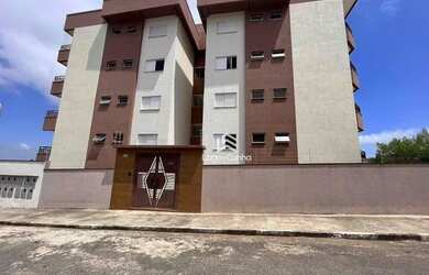 Imagem: O apartamento possui 3 Dormitórios, 1 Banheiro, 2 Vagas na