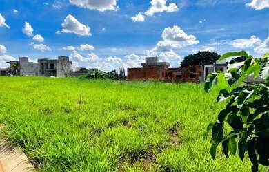 Imagem 2: lote a venda de 449,86 metros Royal Garden -Paulinia-sp