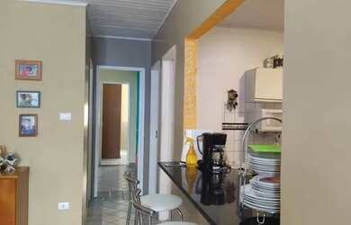 Imagem 7: Casa com piscina no Aeroporto