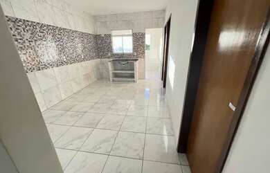 Imagem 5: Casa na ilha do bispo vendo troco alugo, Leia a descrição