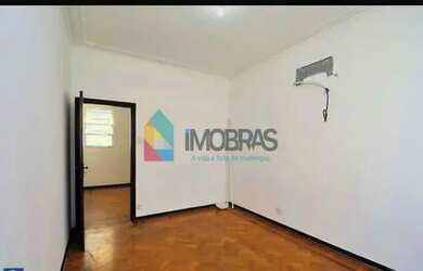 Imagem 3: Excelente apartamento em Copacabana , quatro quartos com vaga . Em ótimo...