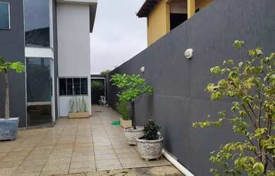 Imagem 4: Vendo casa. 380m² de Área, 5 Vagas na garageme4 Dormitórios