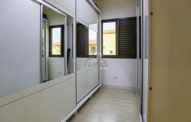 Imagem: O apartamento na cobertura possui 3 Dormitórios, 2 Banheiros