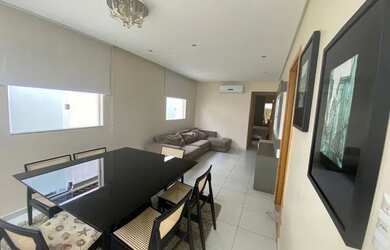 Imagem: A casa em condomínio possui 3 Dormitórios, 2 Banheiros, 2