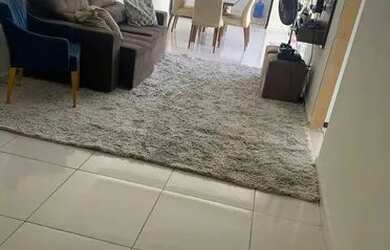 Imagem: A casa possui 3 Dormitórios, 1 Banheiro, 2 Vagas na garagem