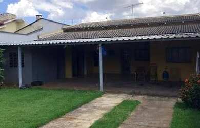 Imagem 1: OPORTUNIDADE casa em lote de 360m² no Goiânia 2 por R$ 400 mil