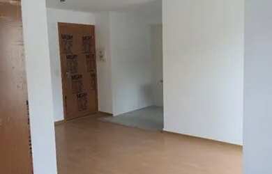 Imagem: O apartamento possui 1 Dormitório, 1 Banheiro, 1 Vaga na garagem