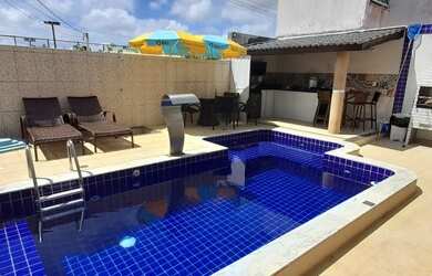 Imagem: A casa em condomínio possui 4 Dormitórios, 4 Banheiros, 195m²