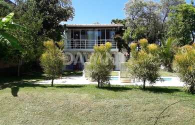 Imagem: A casa em condomínio possui 3 Dormitórios, 3 Banheiros, 2