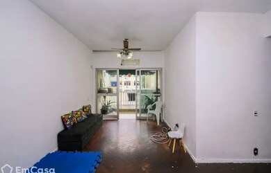 Imagem: O apartamento possui 3 Dormitórios, 2 Banheiros, 1 Vaga na