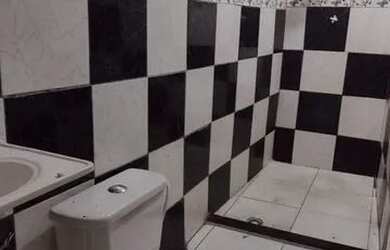 Imagem: A casa possui 2 Dormitórios, 1 Banheiro e está localizado