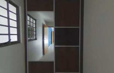 Imagem 5: CASA A VENDA NA REGIAO DO CAMINHO DE AREIA , FRENTE DE RUA