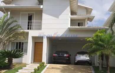 Imagem: A casa em condomínio possui 3 Dormitórios, 5 Banheiros, 4