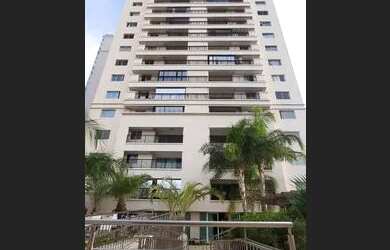 Imagem: O apartamento possui 3 Dormitórios, 1 Banheiro, 2 Vagas na