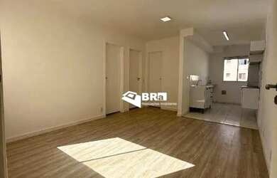 Imagem: O apartamento possui 2 Dormitórios, 1 Banheiro, 1 Vaga na garagem