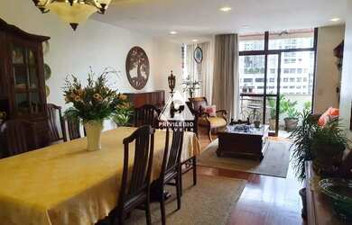 Imagem: O apartamento possui 3 Dormitórios, 3 Banheiros, 2 Vagas na