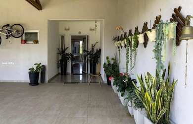 Imagem 3: Casa Térrea para Venda em Jandira, Jardim do Golf I, 3 dormitórios, 3 suítes, 3 banheiros