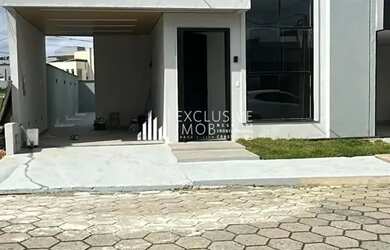 Imagem: A casa em condomínio possui 3 Dormitórios, 2 Banheiros, 1