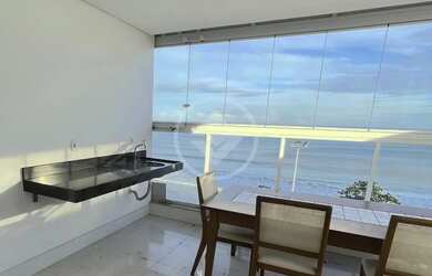 Imagem: O apartamento possui 4 Dormitórios, 5 Banheiros, 2 Vagas na