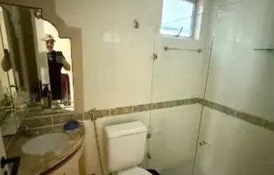 Imagem: O apartamento possui 3 Dormitórios, 2 Banheiros, 5 Vagas na