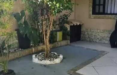 Imagem 2: Linda casa Duplex em condomínio fechado