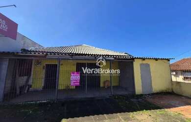 Imagem: O depósito para alugar possui e está localizado em Salgado