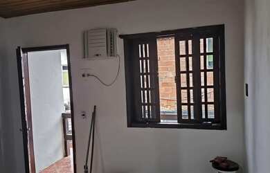 Imagem 5: CASA/ SANTA CRUZ. Ar-condicionado, 1 Banheiroe1 Dormitório